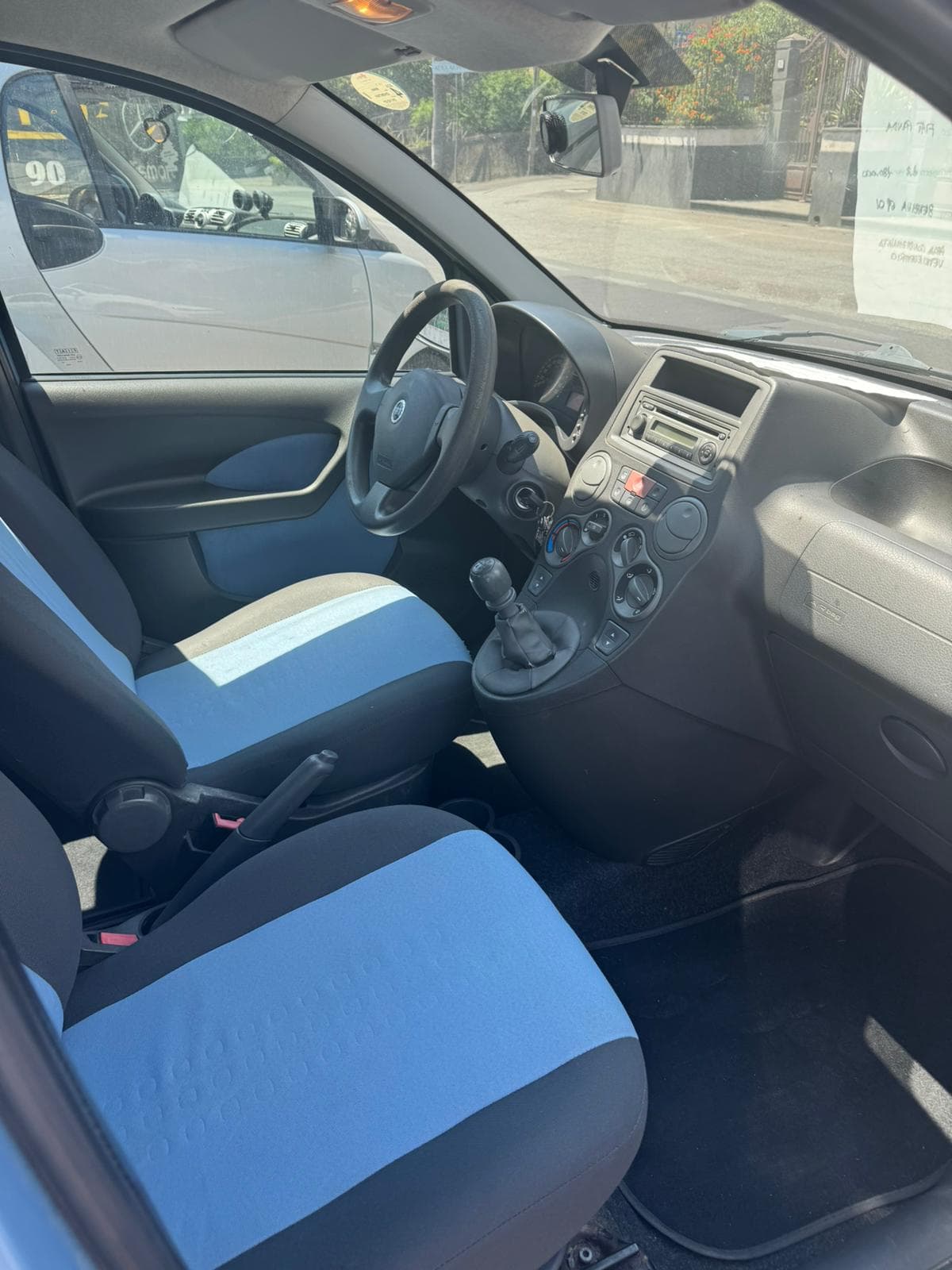 Fiat Panda Azzurra thumb 3