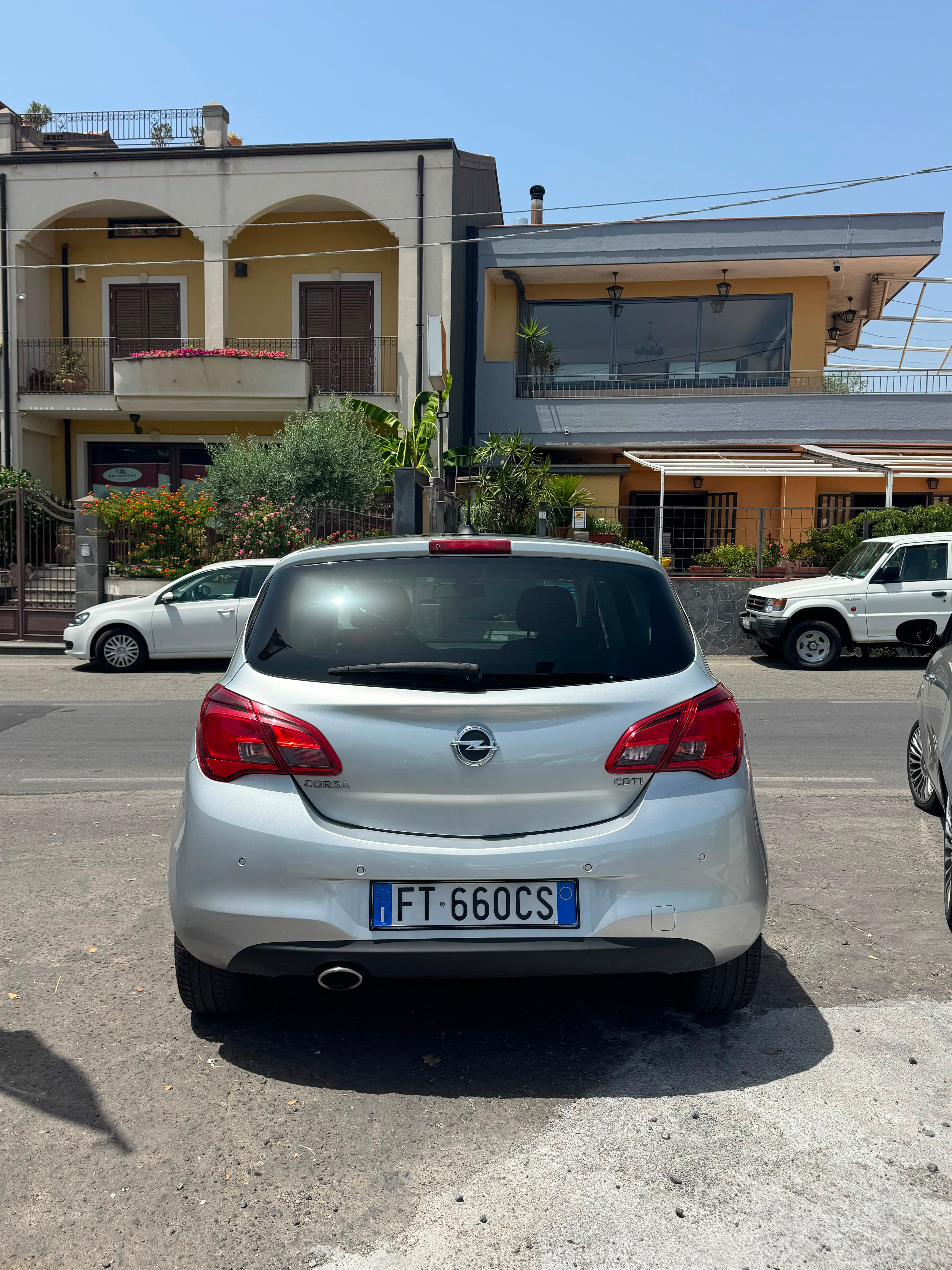 Opel Corsa 1.3 Diesel thumb 2