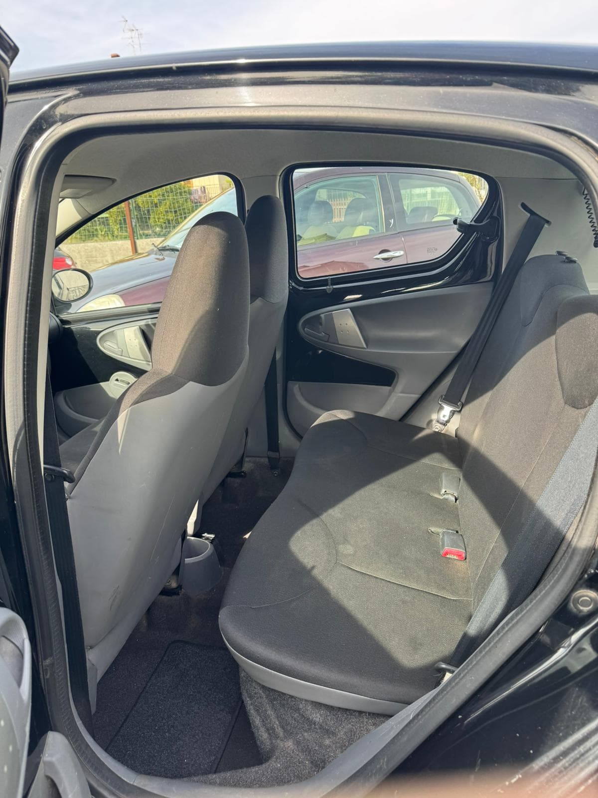 Toyota Aygo 5 porte thumb 2