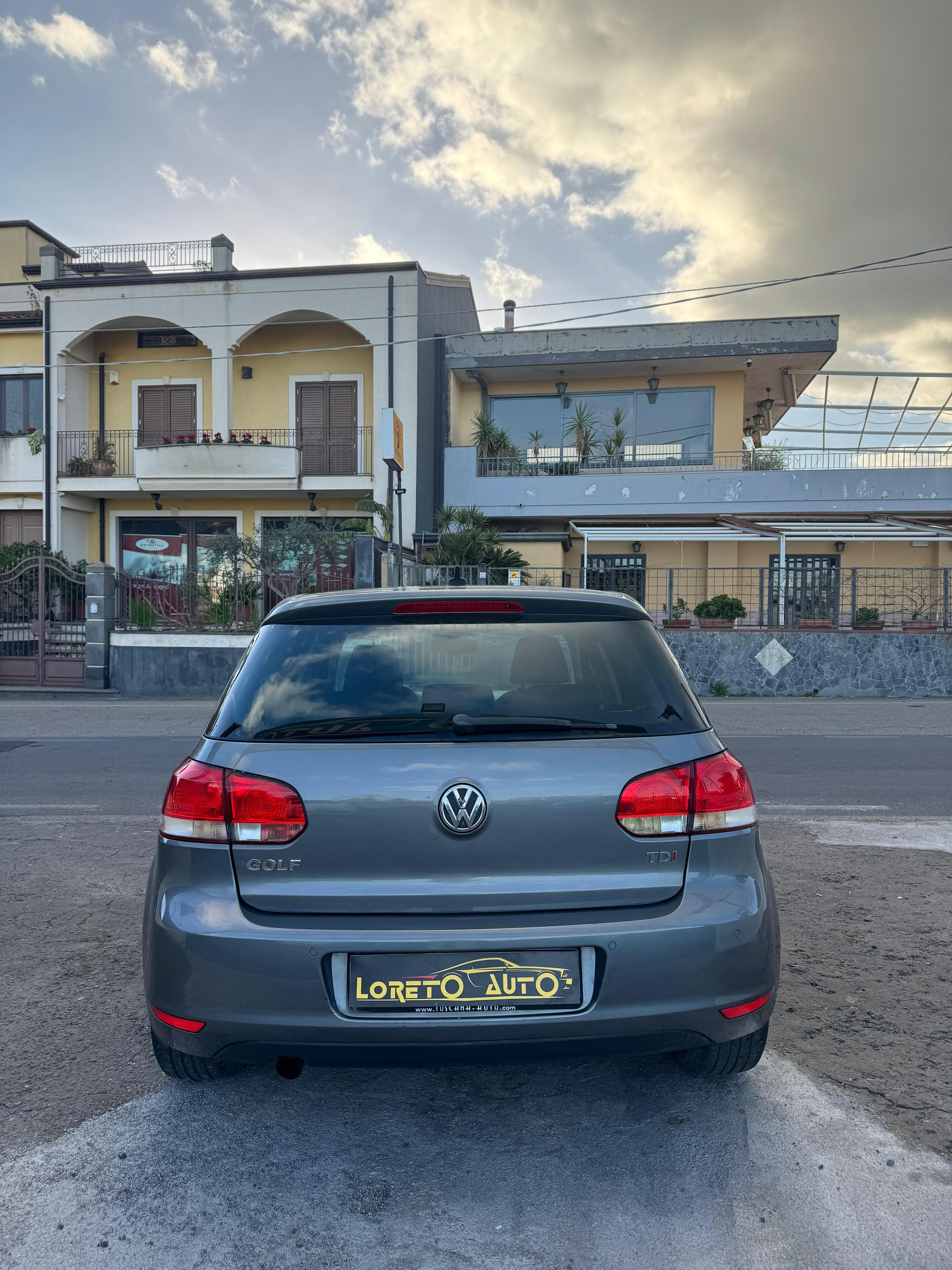 Volkswagen Golf 1.6 TDI 105 CV thumb 3