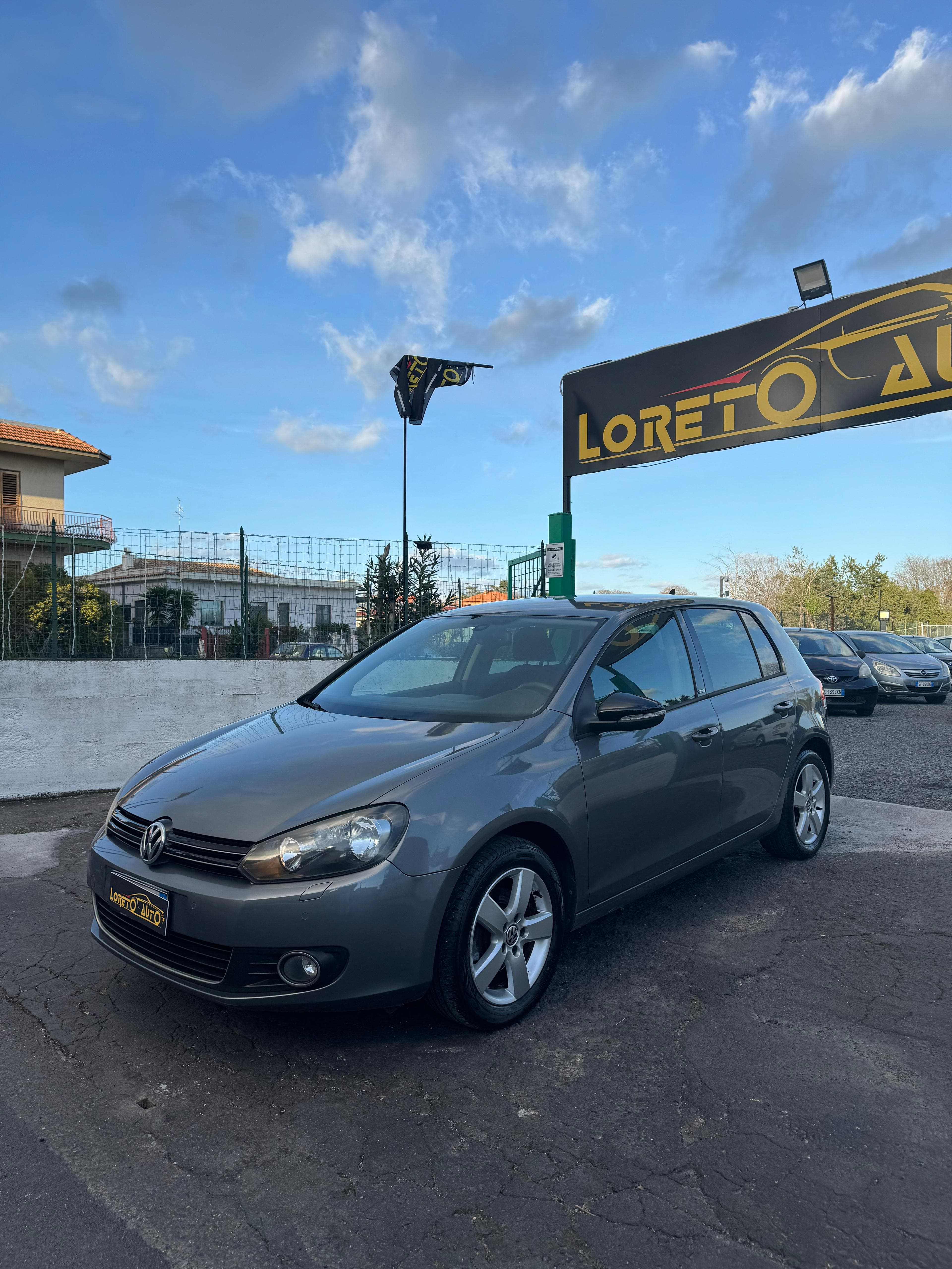 Volkswagen Golf 1.6 TDI 105 CV thumb 4